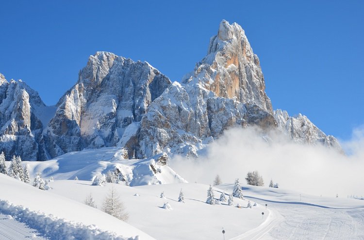 SonoitaliaInfo's tweet photo. Noch schneller erreicht man ab der Wintersaison 2018-2019 die Pisten im #Skigebiet #San #Martino di #Castrozza–#Passo #Rolle in der Region #Trentino. https://t.co/xsWZCksuVD @VisitTrentino @TrentinoWow @visitsanmartino https://t.co/vKXhHl1D4Q