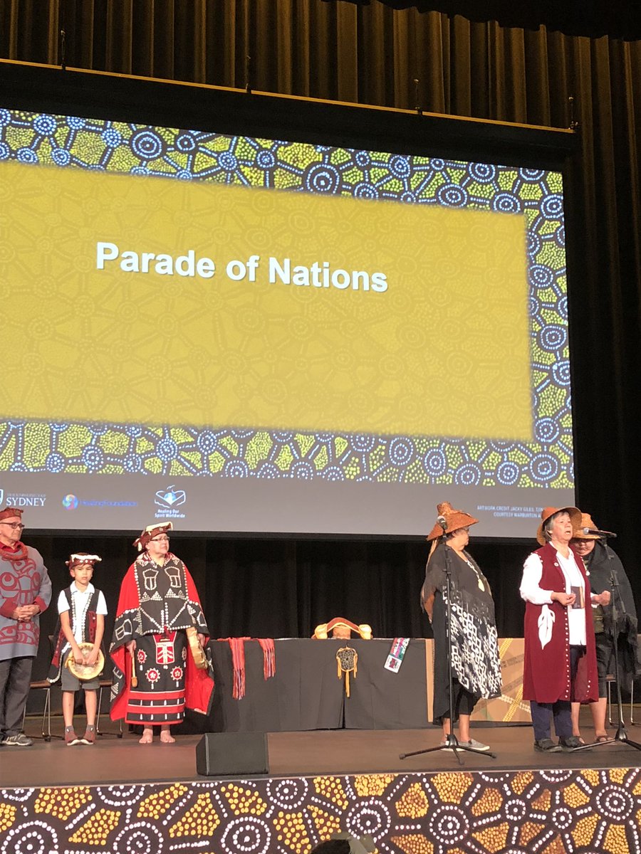 ThisKatieMoore's tweet photo. Love hearing stories from our #FirstNations brothers and sisters across the seas @hosw2018 #KnowledgeCarriers #HOSW2018 #Love #Family #Healing #InEveryLanguage https://t.co/uHrjIKfPaZ