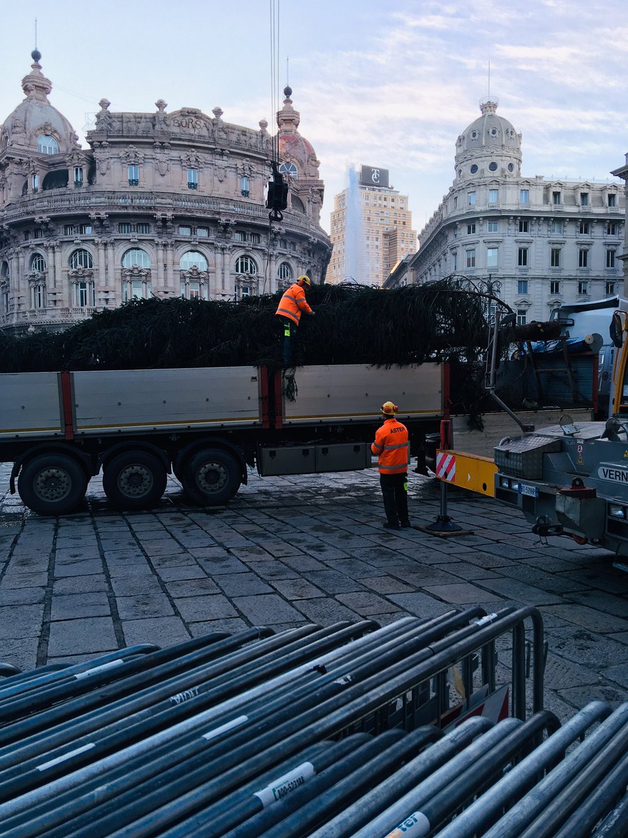 COMUNE DI GENOVA tweet media