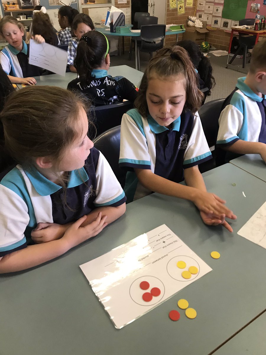 Making sure the Ss have a chance to use mathematical language when working with division. Another awesome lesson I got from TPL with <a href="/RebeccaKerron/">Rebecca Kerron</a> <a href="/ThomasAcresPS/">ThomasAcresPS</a>