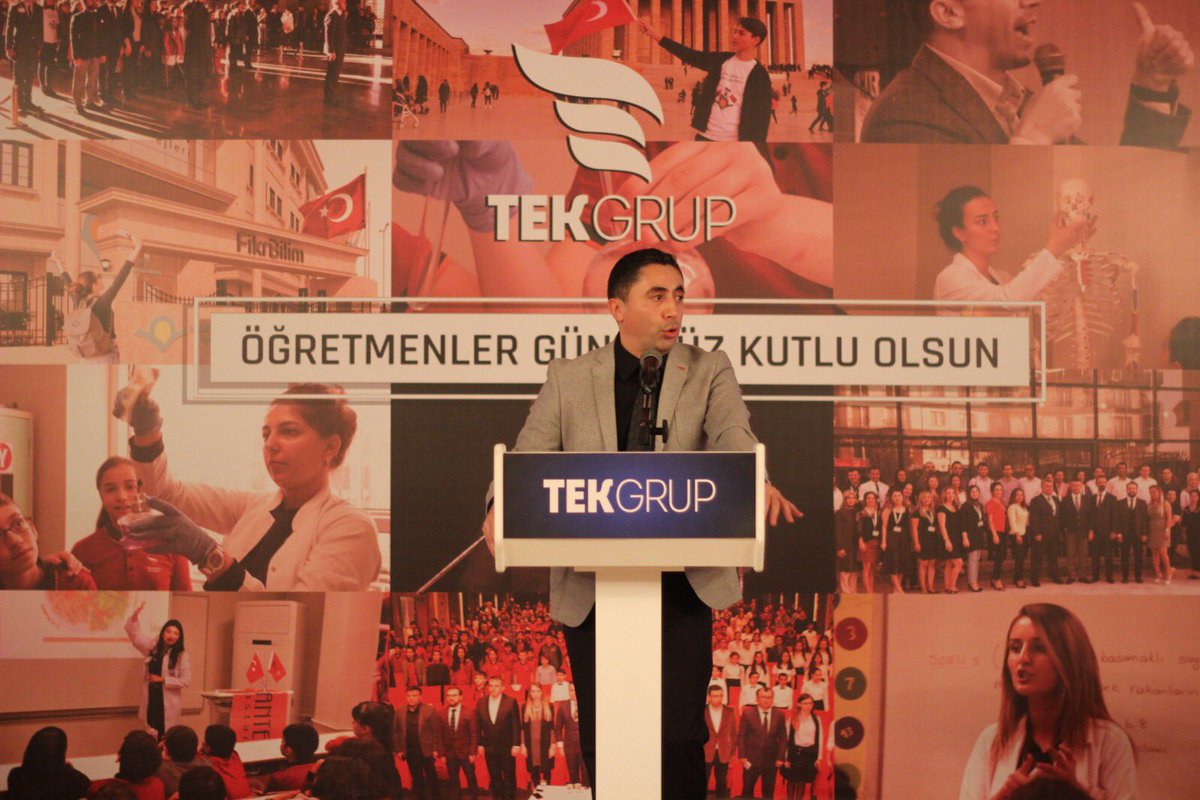 TomurcukEgitim's tweet photo. Tek Grup, Öğretmenler Gününü Anlamlı Bir Geceyle Kutladı. | 
Tek Grup bünyesinde bulunan Tomurcuk Eğitim Kurumları öğretmenleri özel gecede bir araya geldi. 
Yol bilir, yordam bilir, özümüzü biliriz.
Çünkü bir eğitimciyiz. 
Öğretmenleri günümüz kutlu olsun. https://t.co/iYZ57HFU8B