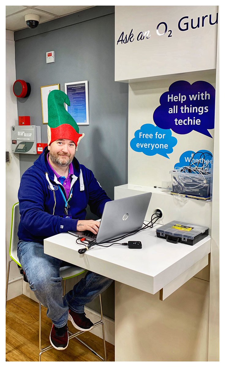 GuruMagherafelt's tweet image. Our new Elf Guru who will be helping out in O2 Magherafelt over Christmas. Call in for a chat! #O2 #Guru #O2Guru #MyO2 #Magherafelt #MeadowLaneShoppingCentre #MMDCommunications