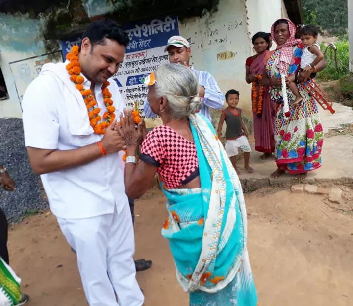 mansiguptansui's tweet photo. #HbdumeshPatel https://t.co/xEtQnnI7qm