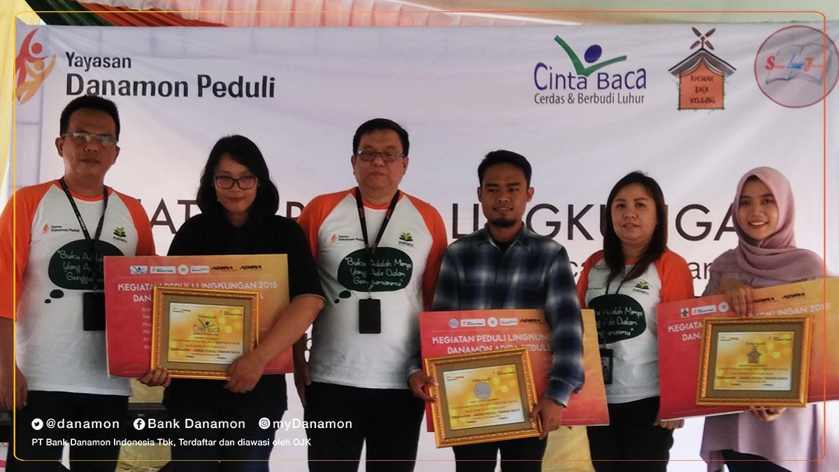 danamon's tweet image. Danamon menginspirasi melalui kegiatan Pengembangan Sarana Taman Baca Masyarakat (TBM), yang dilakukan Yayasan Danamon Peduli (YDP) di Palembang. #1

#Danamon #DanamonMenginspirasi #DanamonPeduli #SaatnyaPegangKendali