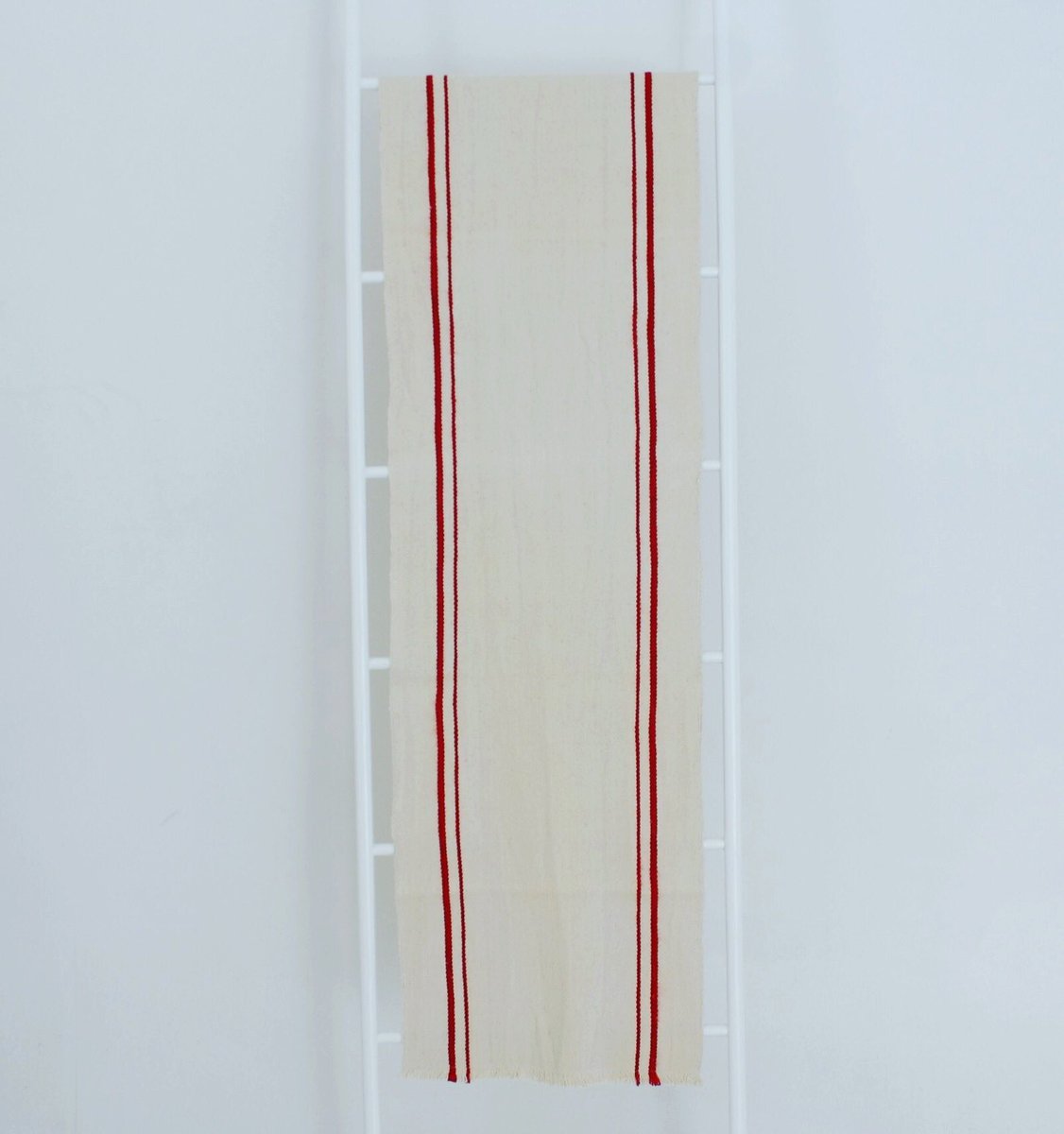 Perfect for your Christmas table! 
100% cotton table runners handwoven by Barrydale Weavers
Cold water wash
40cm x 220cm  
R385 each 
Call us on 021 448 2755, mail us on info@vampfurniture.co.za or visit us at 368c Albert Road, Woodstock, Cape Town to purchase