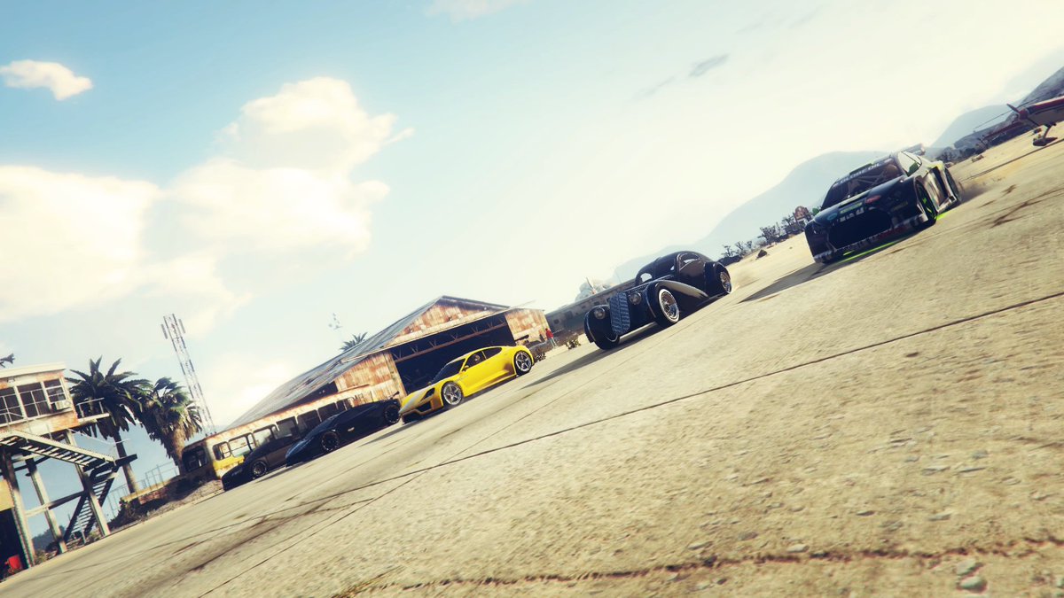 TSM_Ksbralelie's tweet photo. ワイスピ風ドラッグレース😎

#GTAOnlien 
#CHRO 
#ChromeStyle https://t.co/rhyLt093Lk
