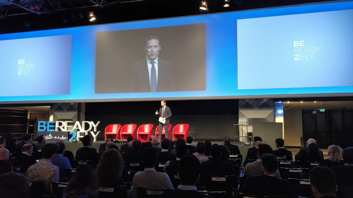 PoliHub's tweet photo. #BR2F Al via a Palazzo Mezzanotte #BeReady2Fly, l’evento di business matching di @polimi e @unibocconi pensato per favorire l’incontro tra talenti ed esperti di innovazione, investitori, imprese e startup, realizzato in collaborazione con @BorsaItalianaIT. https://t.co/OOHBGvM7p5