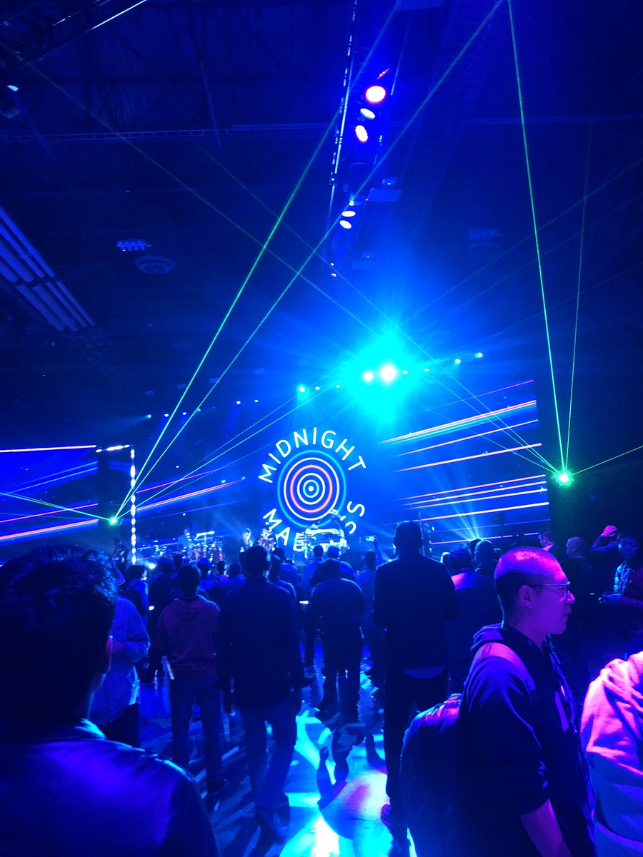 Good night <a href="/AWSreInvent/">AWS re:Invent</a> ! #MidnightMadness was awesome 😍🎉