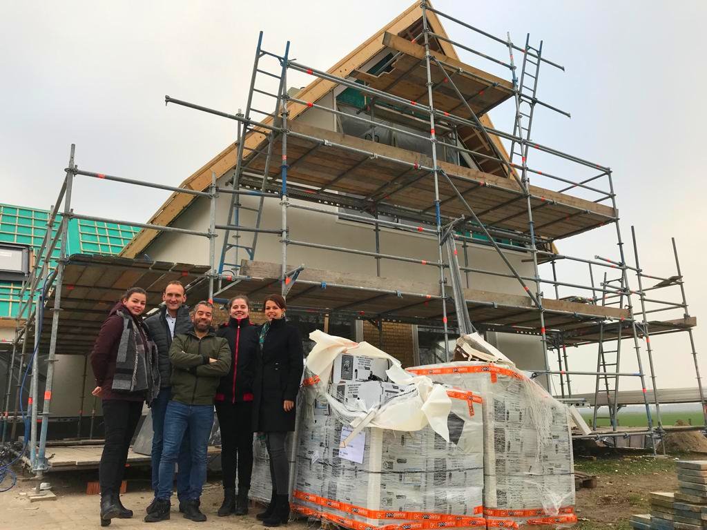 Een mooie oriënterende stageweek voor 2 leerling van het <a href="/HoekschLyceum/">Hoeksch Lyceum</a>. Enthousiaste en leergierige houding, daar houden wij van. #talent #ambitie #succes