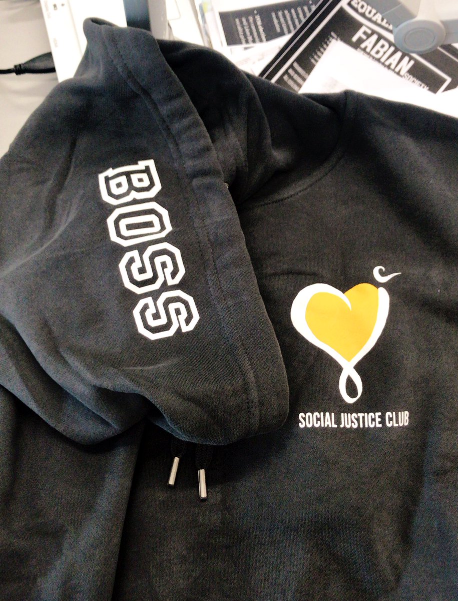 glointhecity's tweet photo. Teenagers are the best in creating hoodies that bonds people together and allows you to wear comfy clothes to school! #studentclub #schoolhoodies #studentlife #uniformproblems https://t.co/SP5Zs8iXtd