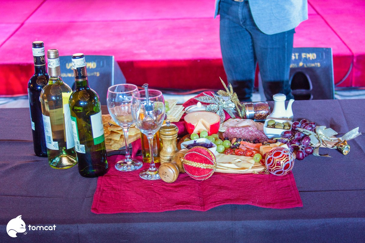 TOMCATust's tweet photo. Last November 23, 2018, VALIMAIRE: 'Experience the Exquisite Taste of Food and Wine in Your Palates' was held in the 2nd flr. Grand Ballroom of the Buenaventura Garcia Paredes O.P. Building in UST.
See the full album via https://t.co/RQczMVRmpM
#VALIMAIRE
#HarvestingNow https://t.co/UTp8DImpij