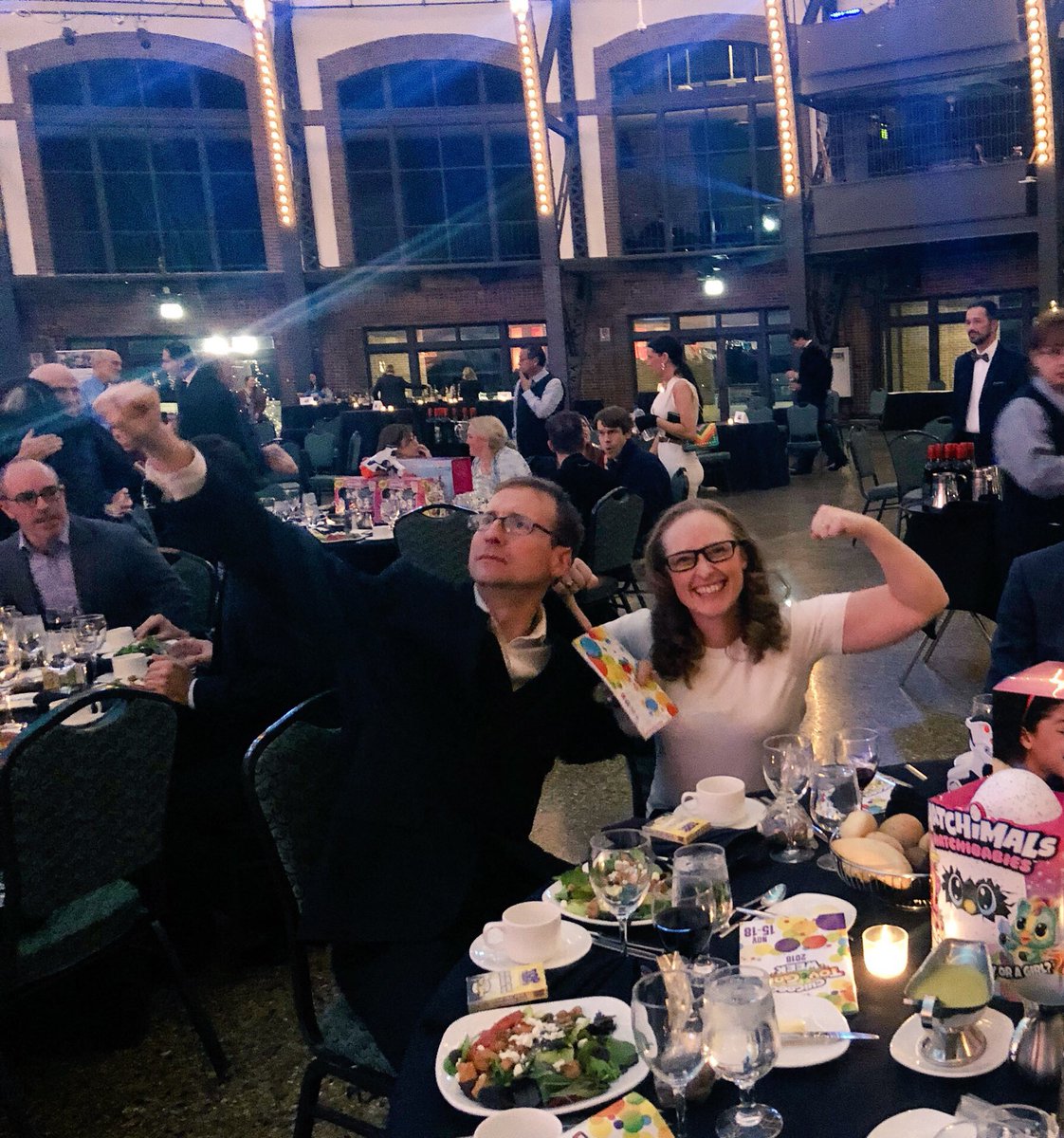 valvacante's tweet photo. Some of the cool kids of connected play at the TAGIEs, CEO of @Dynepic @krissawatry and creator of Sing Ring, Joe Broms✨✨✨
#ConnectedPlay #ChiTAG2018 https://t.co/itdCkfM4tJ