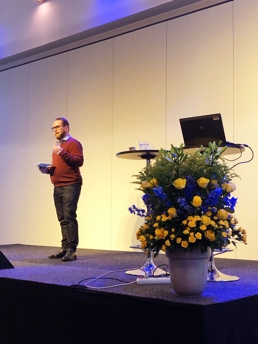 LisetteLW's tweet photo. Jesper Antelius, enhetschef på Skolinspektionens analysenhet, visar på aspekter av undervisningen som håller en hög och god kvalitet #skolinspektionensdag https://t.co/rkvwWWcMsl