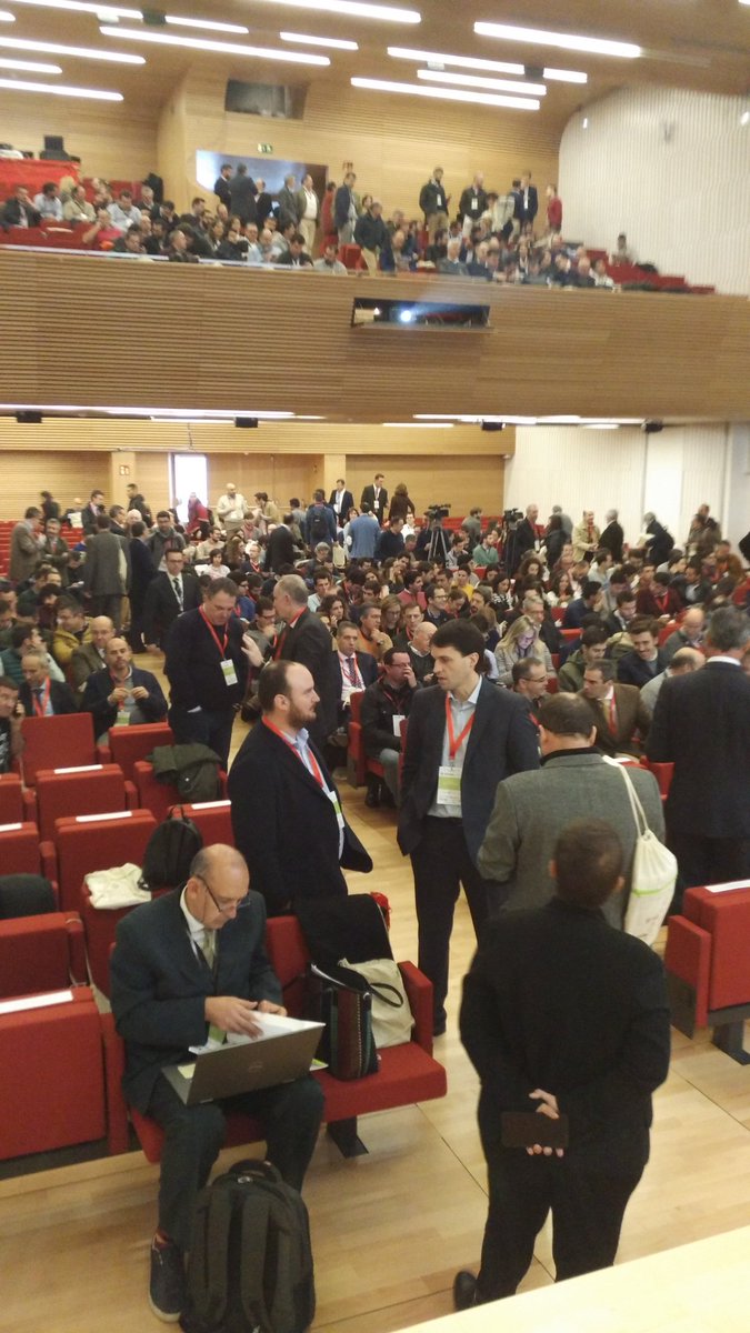 ¡A punto de empezar <a href="/ForoDatAgri/">📲 DATAGRI</a>! Phil Hogan, Comisario Europeo de Agricultura y Luis Planas, ministro, darán el pistoletazo de salida en breves minutos. #DATAGRI2018