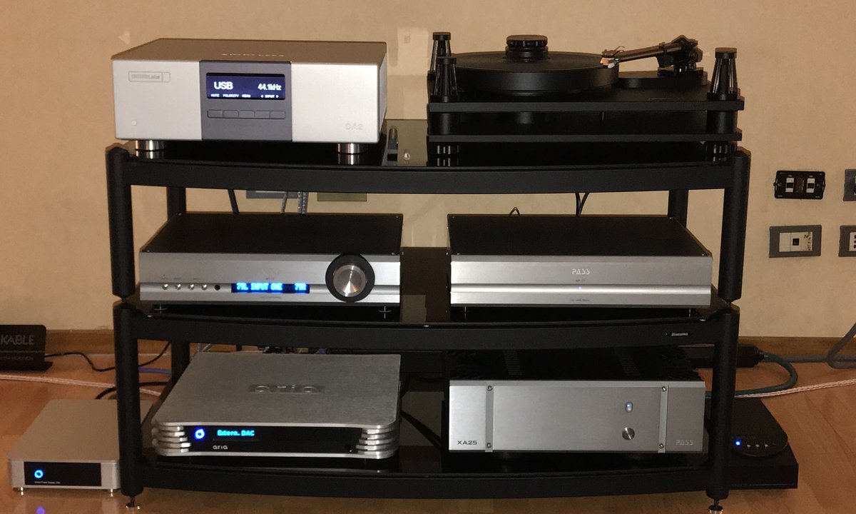 _AudioReference's tweet photo. Roma hi-fidelity, 24/25 Novembre 2018 #ProAc #ProAcTablette10Signature #PassLabs #PassLabsXA25 #PassLabsXP12 #EMMLabs #EMMLabsDA2 #SME #SMEModel2012 #SMEV12 #Soundsmith #SoundsmithPauaMkII #DigiBit #DigiBitAria2 #KimberKable #Atacama #AltaFedeltà https://t.co/QlmRROlg0R