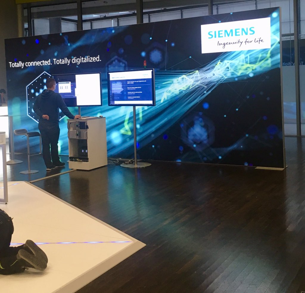 tortenberta's tweet photo. Final preparation ongoing for the Simatic SCADA Lounge... 
Don‘t miss visiting it during SPS IPC Drives fair starting tomorrow!
NCC Entrance West - stairs left - First floor - Room Brüssel 
#simaticscada
#scadalounge
#simaticmindapps
#digitalization https://t.co/fLswjDvV84