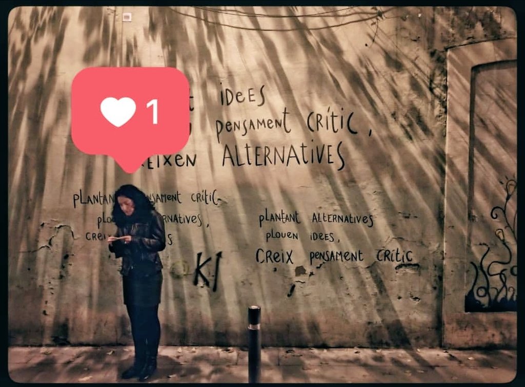 chanchancla's tweet photo. "Plantat idees
plou pensament critic,
creixen alternatives". #Berta #Gràcia #AlBertadas #GràciesPerTant #MovilGrafías https://t.co/u08P4jucfL
