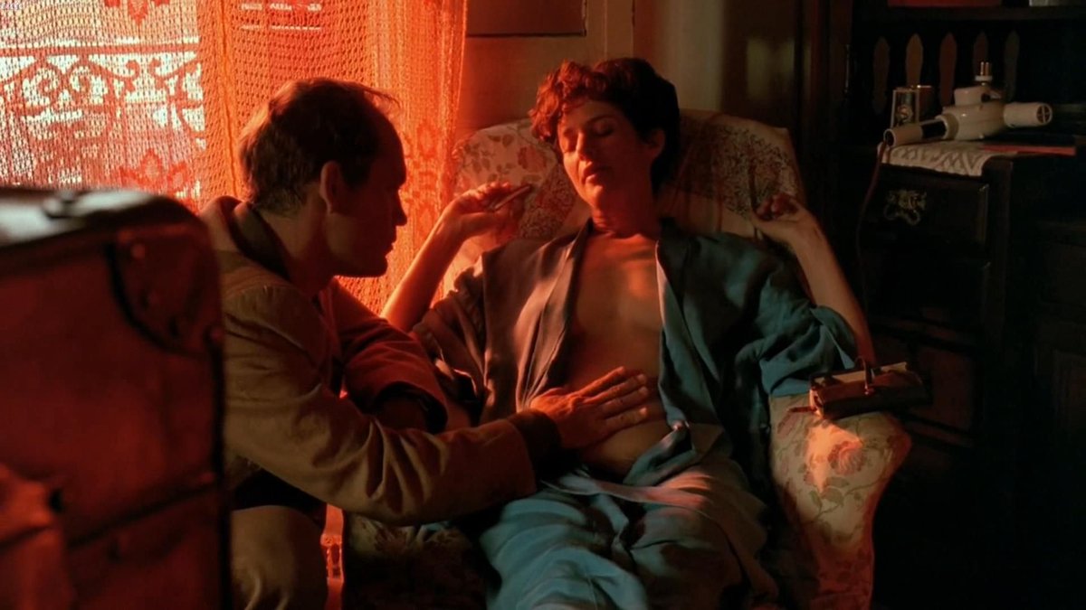 antoniofarach's tweet photo. "I left the ending ambiguous, because that is the way life is" #Bertolucci https://t.co/B5gRQDzq9r