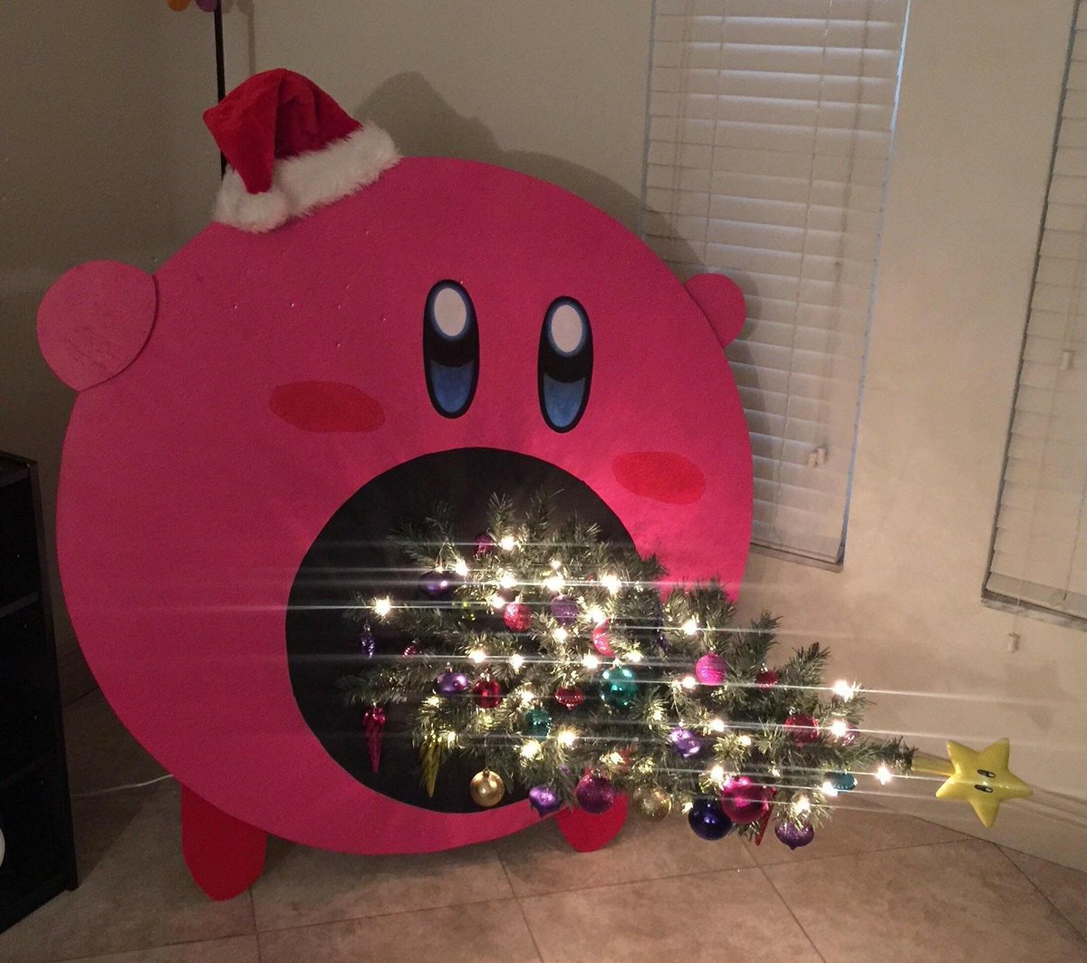 PixelGirlSlays's tweet photo. This is how Christmas should be ❤ #gamersunite https://t.co/BopsjPyeca