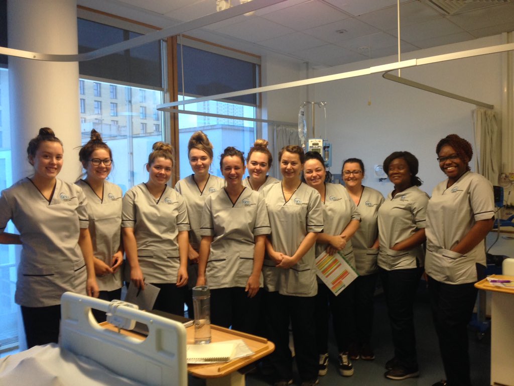 lauramgcu's tweet photo. It's 'New Uniform Day' for our Year 1 Adult nursing students. History being made, right here! @GCUNursing @GCUAdultNursing @gcutoday
#letsgettowork #BPmeasurement https://t.co/pRMsRIpV8d
