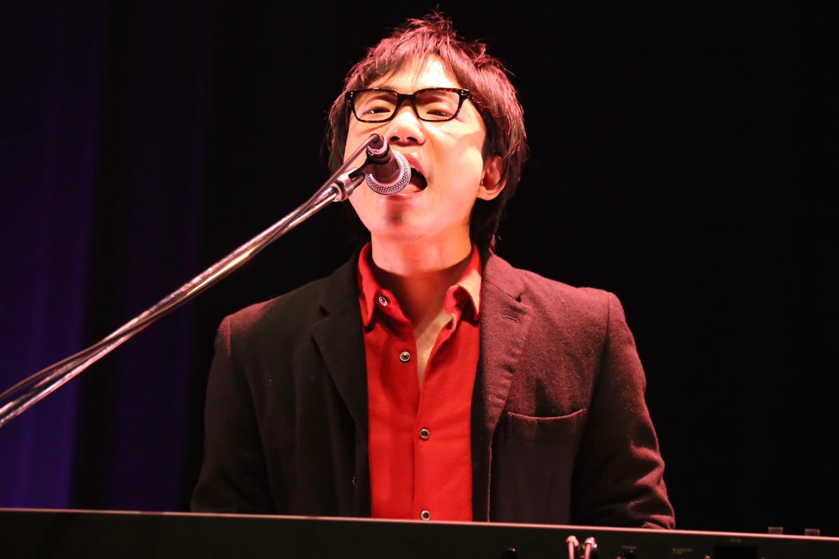 a_rainbowstar's tweet photo. 西郷葉介 in Zepp東京！いぇー！

この日をどれだけ楽しみにしてたか♪ 
歌も、演奏も、音も、照明も、会場の人みーんなも、とっても素敵だった☆ 最高に輝いてたな。
丁寧に一生懸命に、心に届く歌を聴かせてくれました！
葉介さん、皆さん、ありがとう(*´ー｀*)🌱

#FGS2018 #西郷葉介 #Zepp東京 https://t.co/u2jZxXTdap