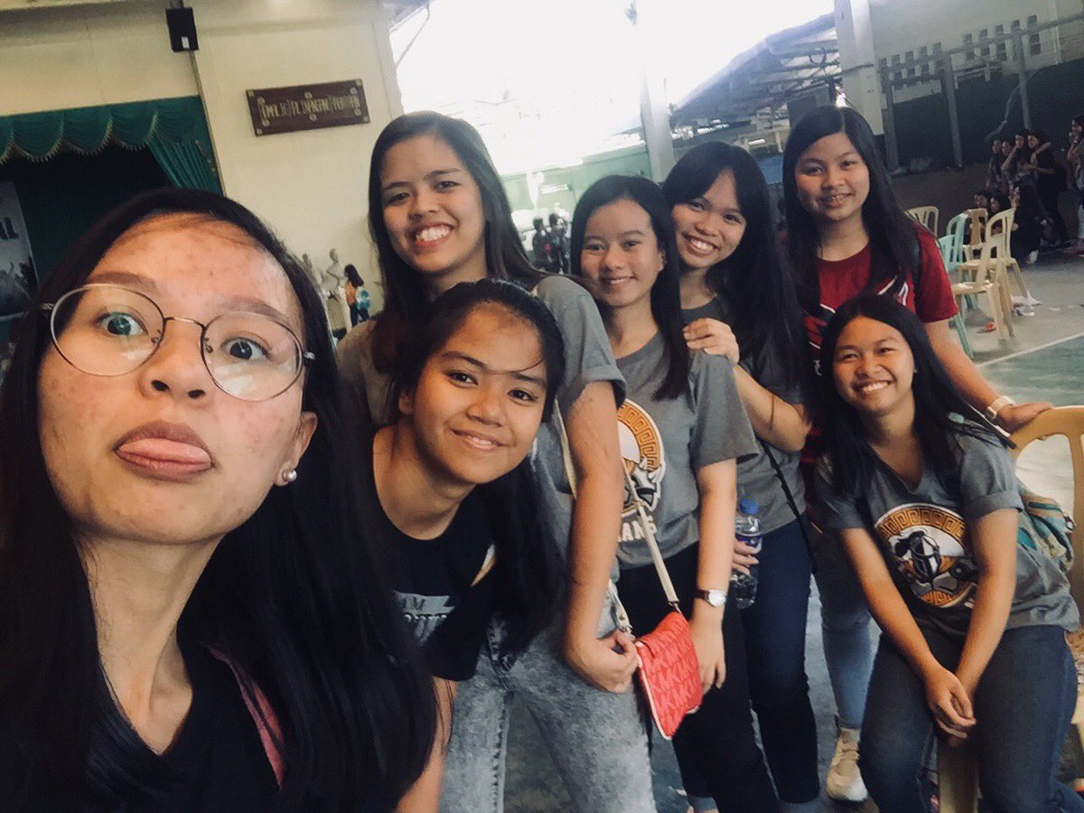 cutineee's tweet photo. First day❤️ https://t.co/e7uutlGq2h