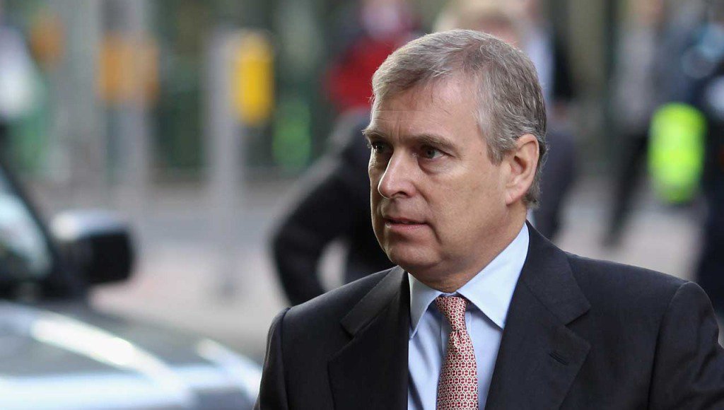 newsthump's tweet photo. NEWS! Duke of York strenuously denies he had ten thousand men https://t.co/YtoSiXIDL1 https://t.co/i2nLivjZSJ
