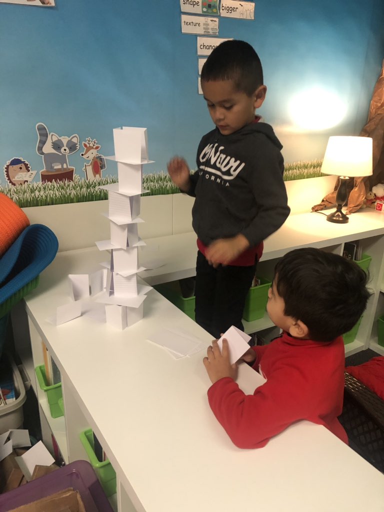 DeniseSanjurjo's tweet photo. Kinder learning the art of collaboration as they work together to build towers using only index cards! Great way to get back into the groove of school! #CentralCollaborates #CentralIsAwesome @CentralCFB @Borcherttx @teacher_mmc @MsDeLeon_CFB https://t.co/mzjoJZaU0O