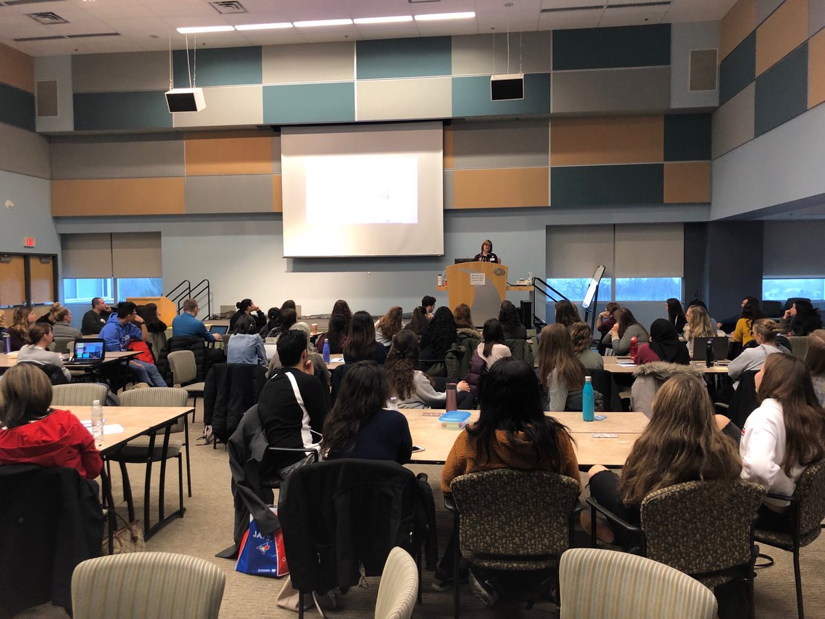 MrRobBull's tweet photo. Today it’s the turn of @YRDSB students to put their innovative thinking hats on to design solutions to the challenge of preventing post-op falls in geriatric patients. #CreateITNow @Southlake_News https://t.co/7UOFkkYD1l