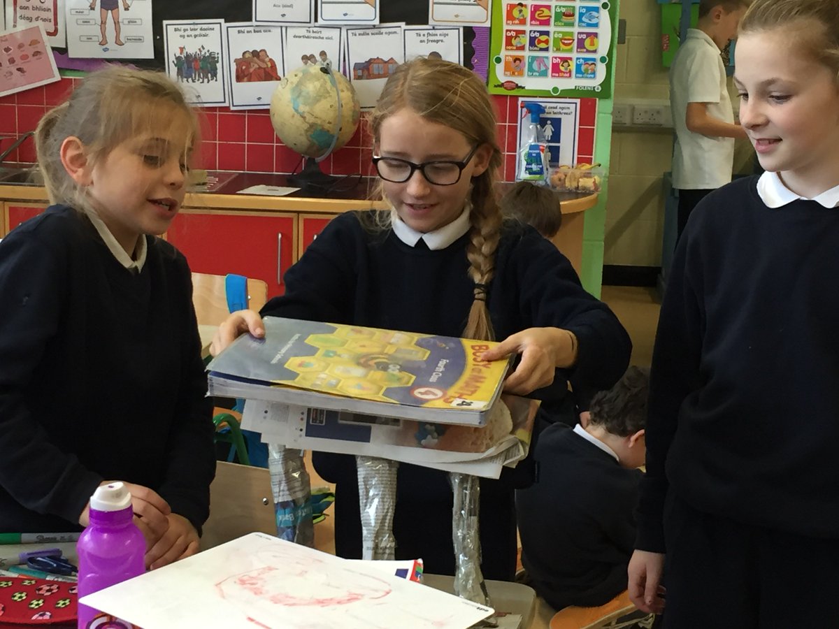 stmarysttown's tweet photo. 4th Class design and making bridges for Science Week #futureproof https://t.co/aTHbtCehdd