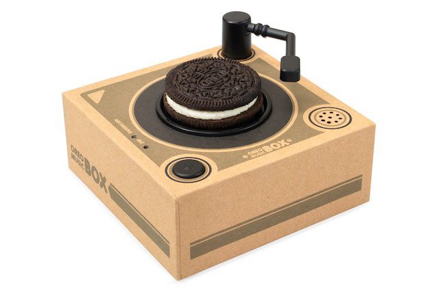 Why Oreo is selling a cookie-playing turntable on Amazon bit.ly/2DUoFCA