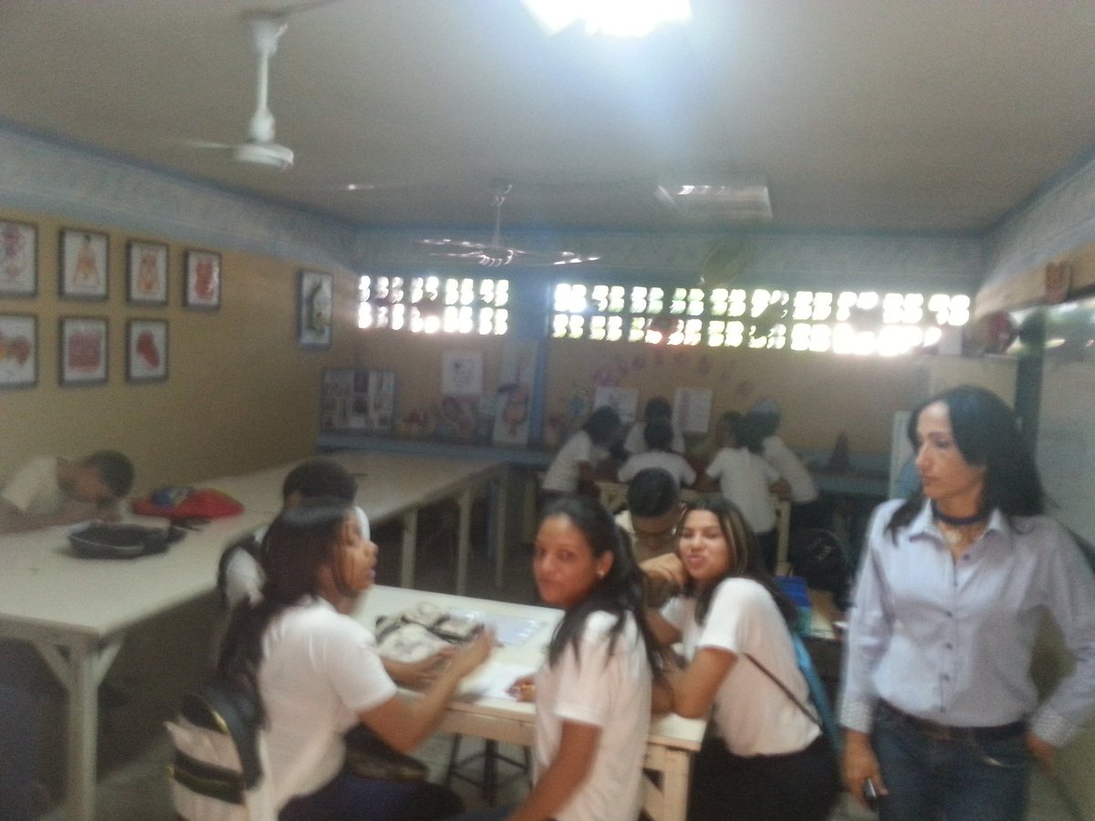 Sucre_CBITALP's tweet photo. Estudiante del L.B. Antonio Lemus Perez participan en el Ier Congreso Pedagógico Estudiantil  en Educación Media https://t.co/2ZNH4qN2Bt