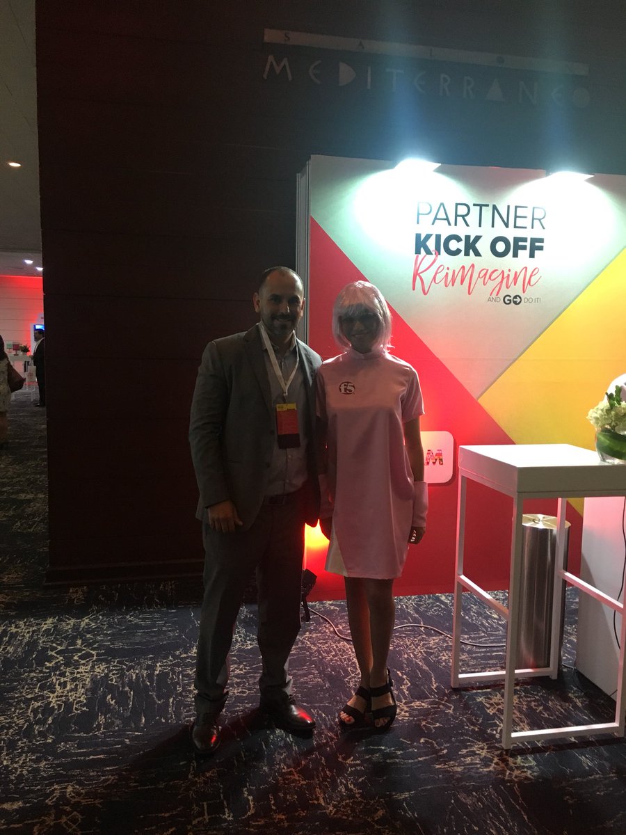 alienbot75's tweet photo. #ReimaginePE  @F5NetworksLATAM https://t.co/GJpVBPCHyf