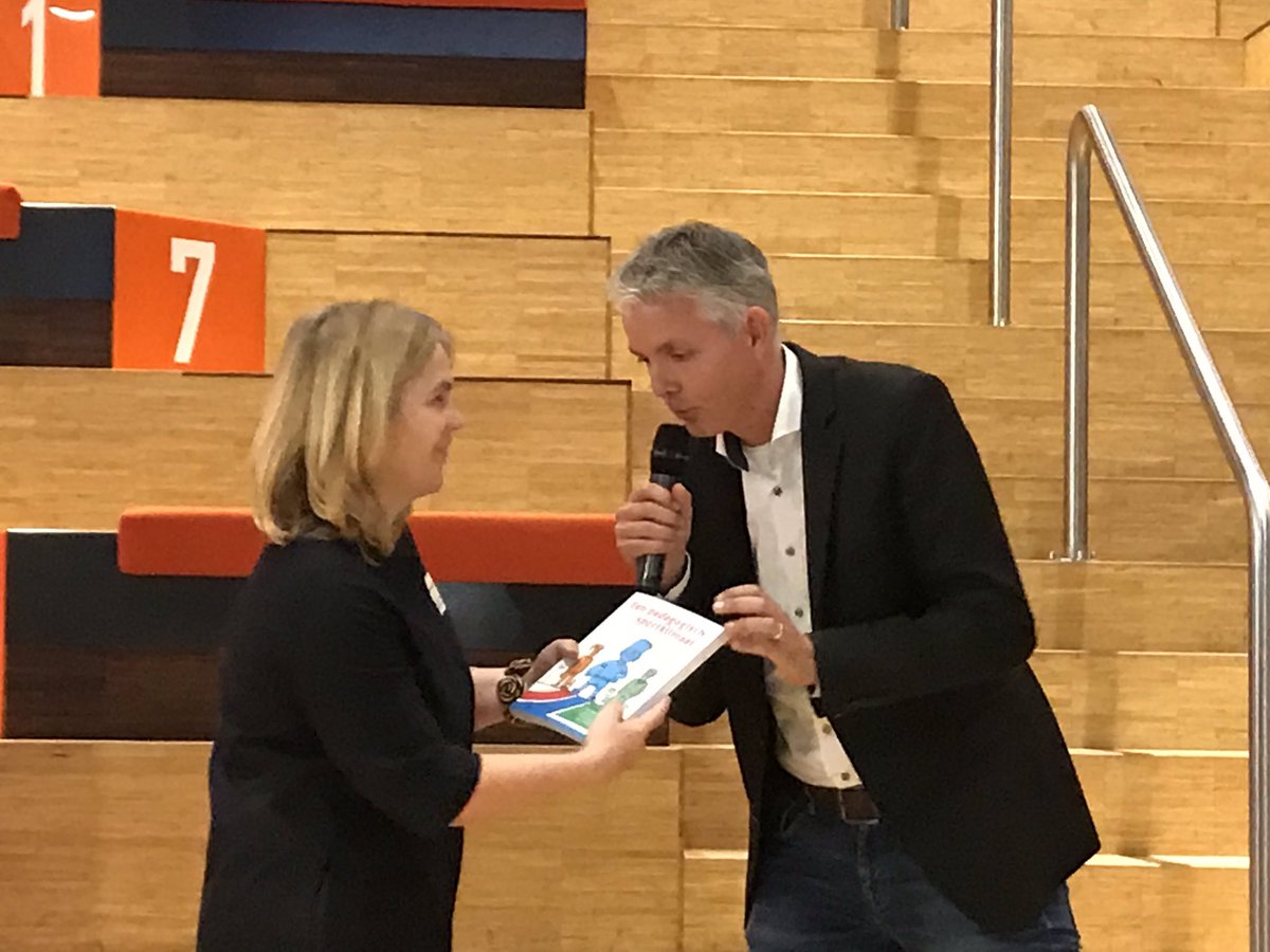 Van een veiliger sport klimaat naar een pedagogischer sportklimaat in de <a href="/knvbcampus/">KNVB Campus</a> #kcsportlive