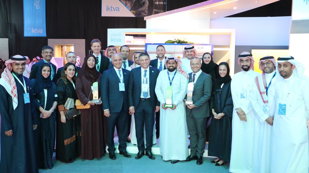 simonelli_l's tweet photo. Delivering on 2030 Vision @iktvaAramco 2018. Proud to be with the great BHGE team. Partnering and winning with Aramco @BHGECO @BHGE_MENAT @Saudi_Aramco https://t.co/Z4sIE53yo5