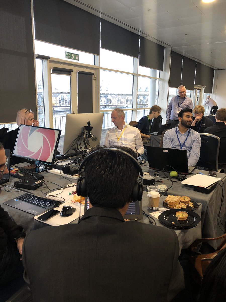 BeMyAppEMEA's tweet photo. Armed with all the info they need and lots of great mentors - now it’s time to crack the code and get those algorithms in production! @DASAccelerator #dasahack #incidentresponsehack https://t.co/C2HOmGaHRB