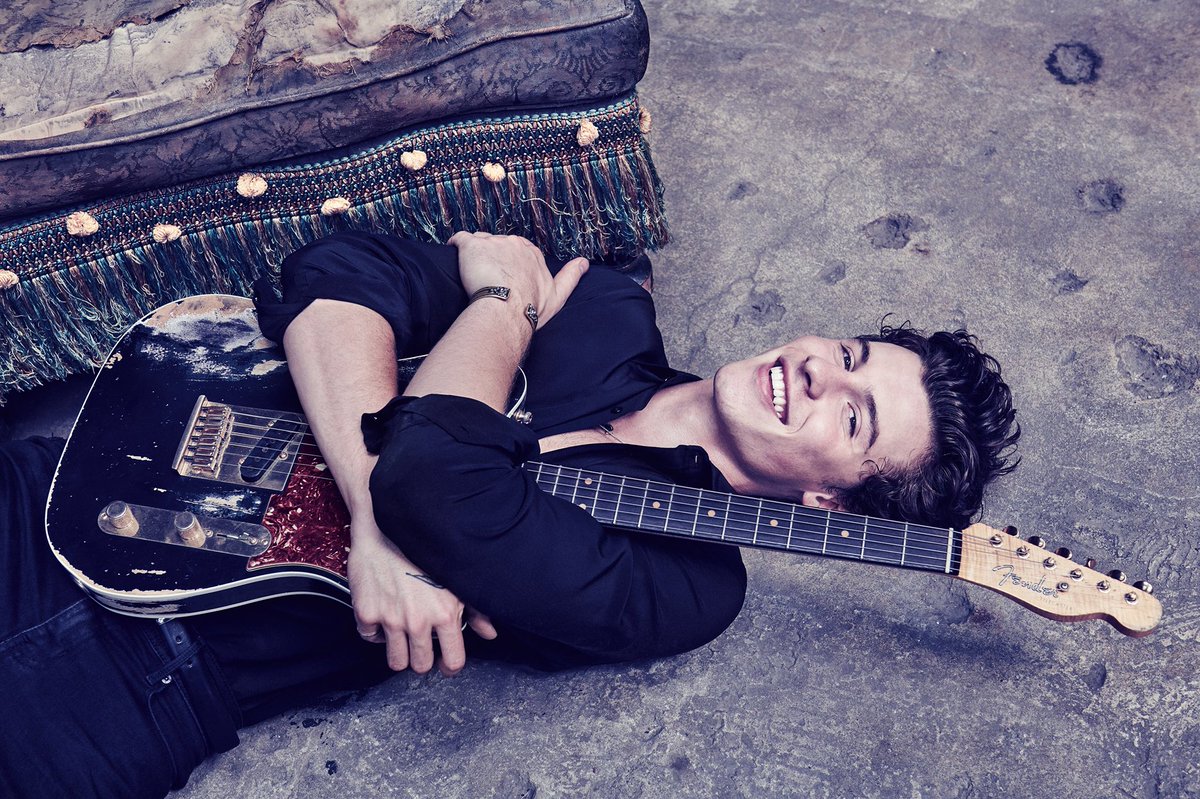Music News Rumors On Twitter Shawn Mendes On The Cover Of Rolling Stone Magazine Read His Honest And Open Cover Story Interview Here Https T Co Cljbiswuxg Https T Co 5ks7jtwty0