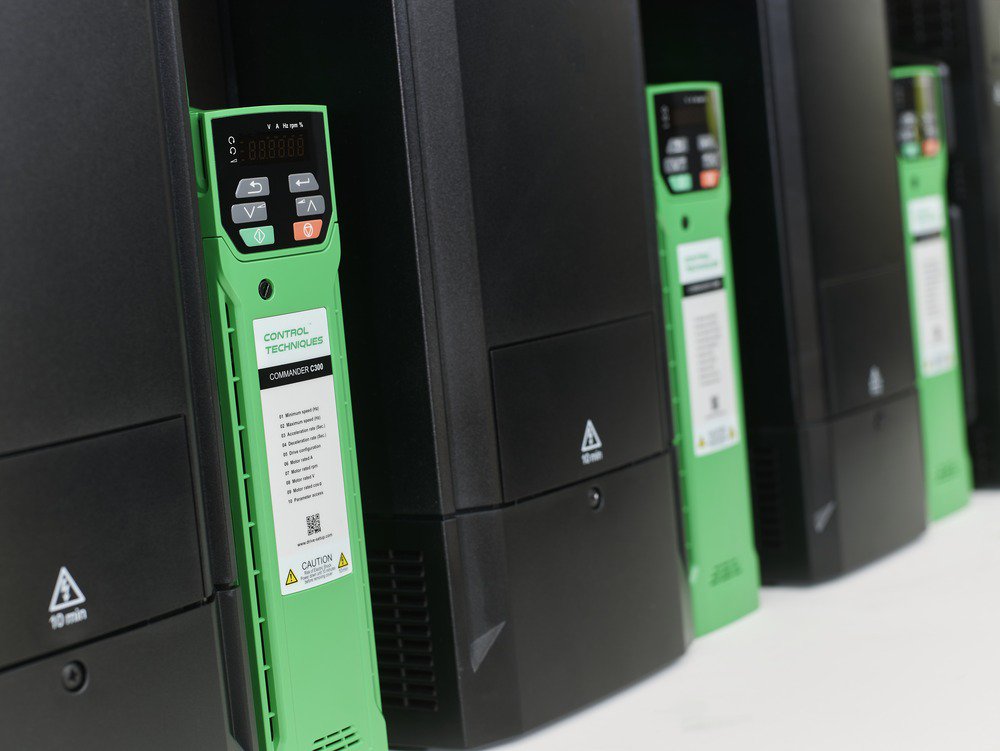 nidecdrives's tweet photo. Whatever your application, #CommanderC is the perfect solution across industry. Visit us at Hall 4, Stand 4-258 during @spsipcdrives for the complete offer: https://t.co/rNIBO60R0k https://t.co/myVseVeoz0