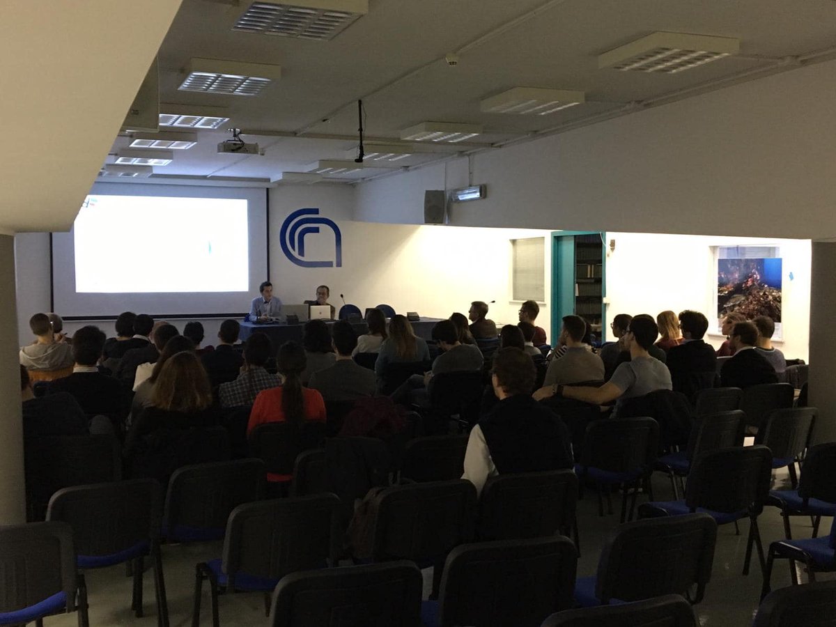 FdF_FinalEvent's tweet photo. Ci siamo! I lavori sono inziati e proseguiremo con le visite a INO-CNR e @CnrIpcb prima di spostarci per la possima tappa: Torino.
@StampaCnr #fabbricadelfuturo
#Factoriesofthefuture
#FdF_FinalEvent2018 https://t.co/Ldscks6pvC