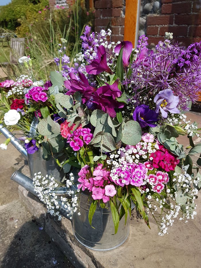 BrideMag's tweet photo. A colour scheme based on alliums in various shades of purple brought Charlotte Burrows and Lee Protheroe's wedding at @ChaucerBarn #Norfolk to life, which also featured a host of personal touches.

Read more: https://t.co/csISbriZNL https://t.co/pqWMaUNL8Q
