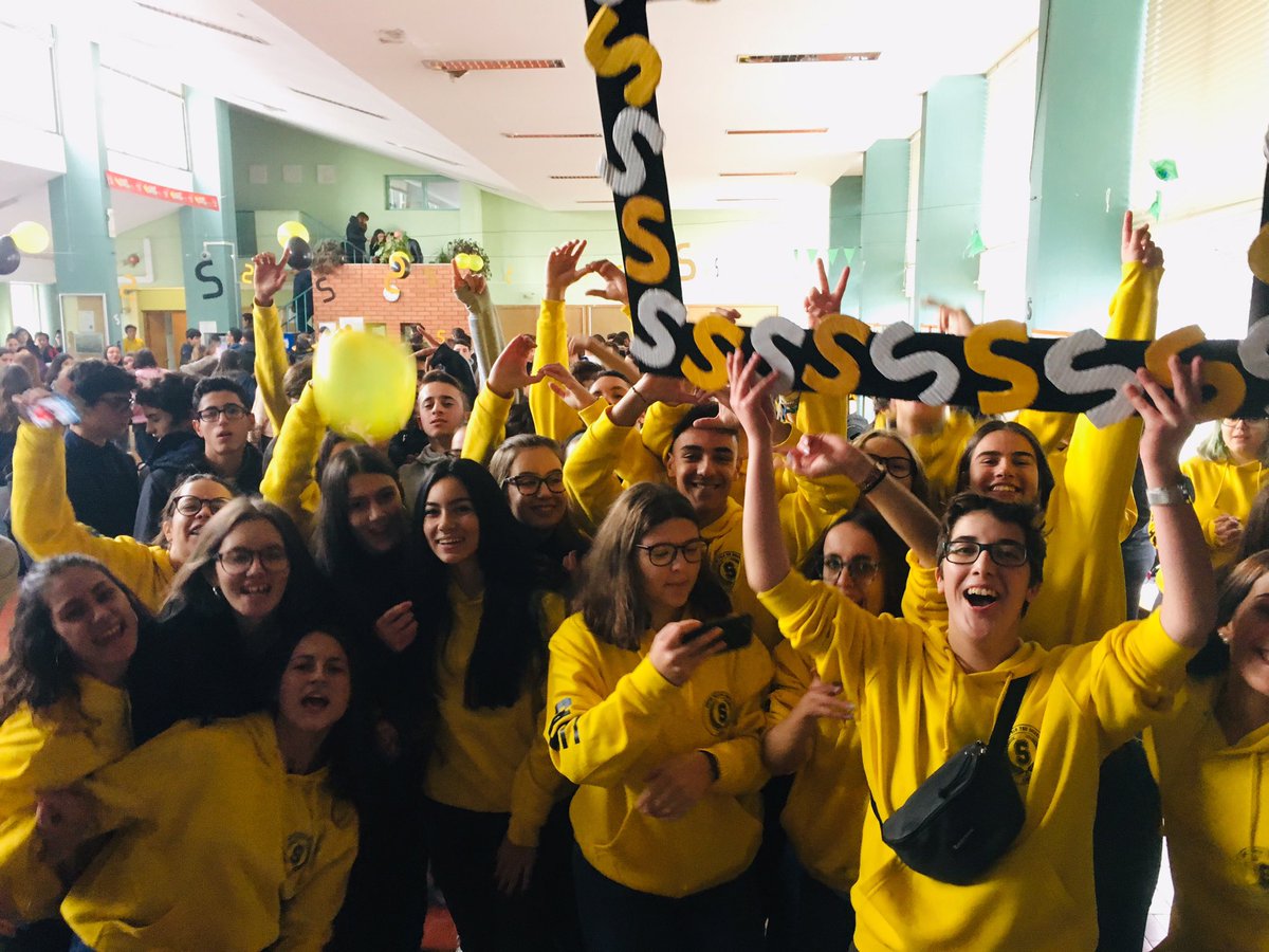 DJNUKA's tweet photo. OBRIGADO Cantanhede
#votaS #djnuka #listas2018
OBRIGADO Pelo Convite! ;) https://t.co/yYcrlRzhBE