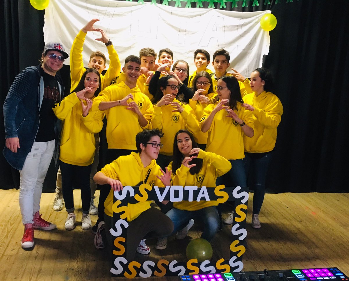 DJNUKA's tweet photo. OBRIGADO Cantanhede
#votaS #djnuka #listas2018
OBRIGADO Pelo Convite! ;) https://t.co/yYcrlRzhBE