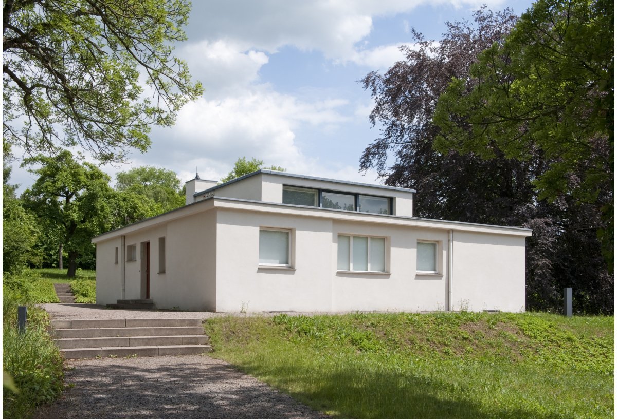 HannoverDahler's tweet photo. #Bauhaus-#Geschichte: Von der #Weimarer #Kunstschule zu #Weltruhm
https://t.co/HlAKzQ6zPO
#BauhausJubiläum #100 #Geburtstag #WeimarerKunstschule #Architektur #Experimentierwerkstatt #Schlichtheit #Rechteck #LeCorbusier https://t.co/2qVciZofZ5