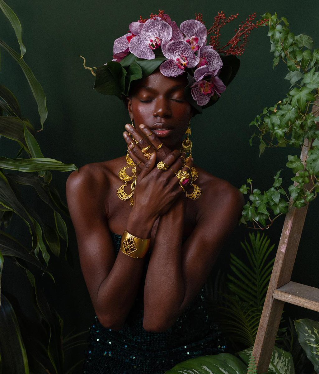 mformodelsblog's tweet photo. Coura Fall (America's Next Top Model Cycle 24) look amazing in a test shot by Natasha!
#topmodel #TOPMODELSHOT #ANTM #AmericasNextTopModel #CouraFall #Natasha #rawbeauty #model #fashionmodel #beautiful #beach #flower #pretty https://t.co/oYCDxW4TXk