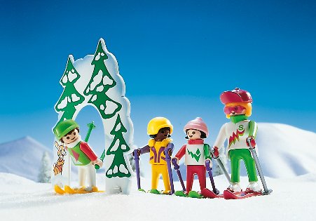 PLAYMOBIL on X: Let's learn how to #ski with #PLAYMOBIL! 😍 This jolly  group (set 3687) was released in 1992.  / X