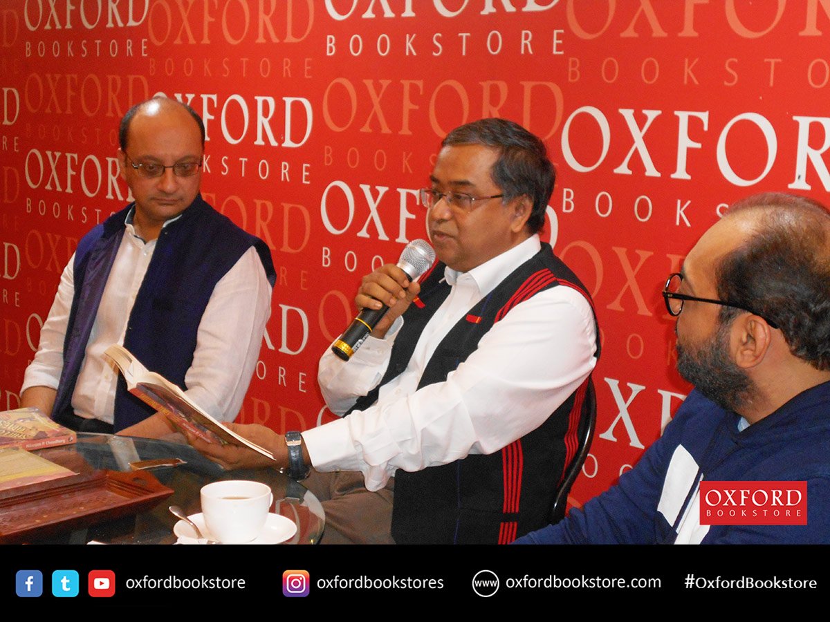oxfordbookstore's tweet photo. Glimpses from the #booklaunch of Shillong Times with author @nilanjanpc @onindochatt #AvikChanda at #OxfordBookstore #ParkStreet https://t.co/L6XuXkoEER