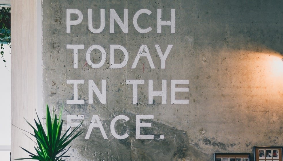 SocialPlatform_'s tweet photo. It's #MondayMorning the hardest day of the week. Sending you some #MondayMotivation - go and punch today in the face! Let's do this! https://t.co/T2I7mKgTJC