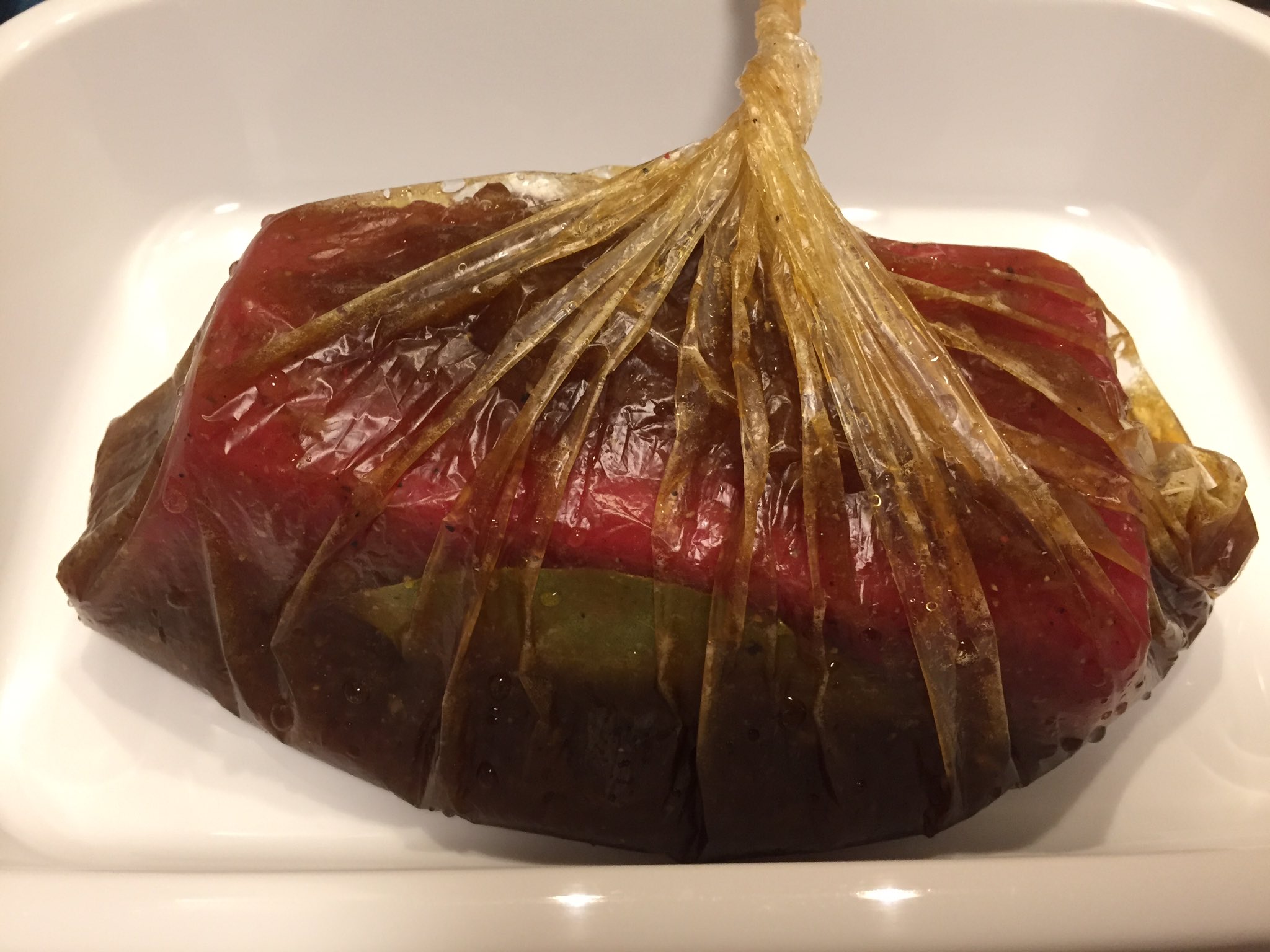 なお アイラップ で仕込んだローストビーフとっても上手にできたから見て T Co Hnxnghrjoj Twitter