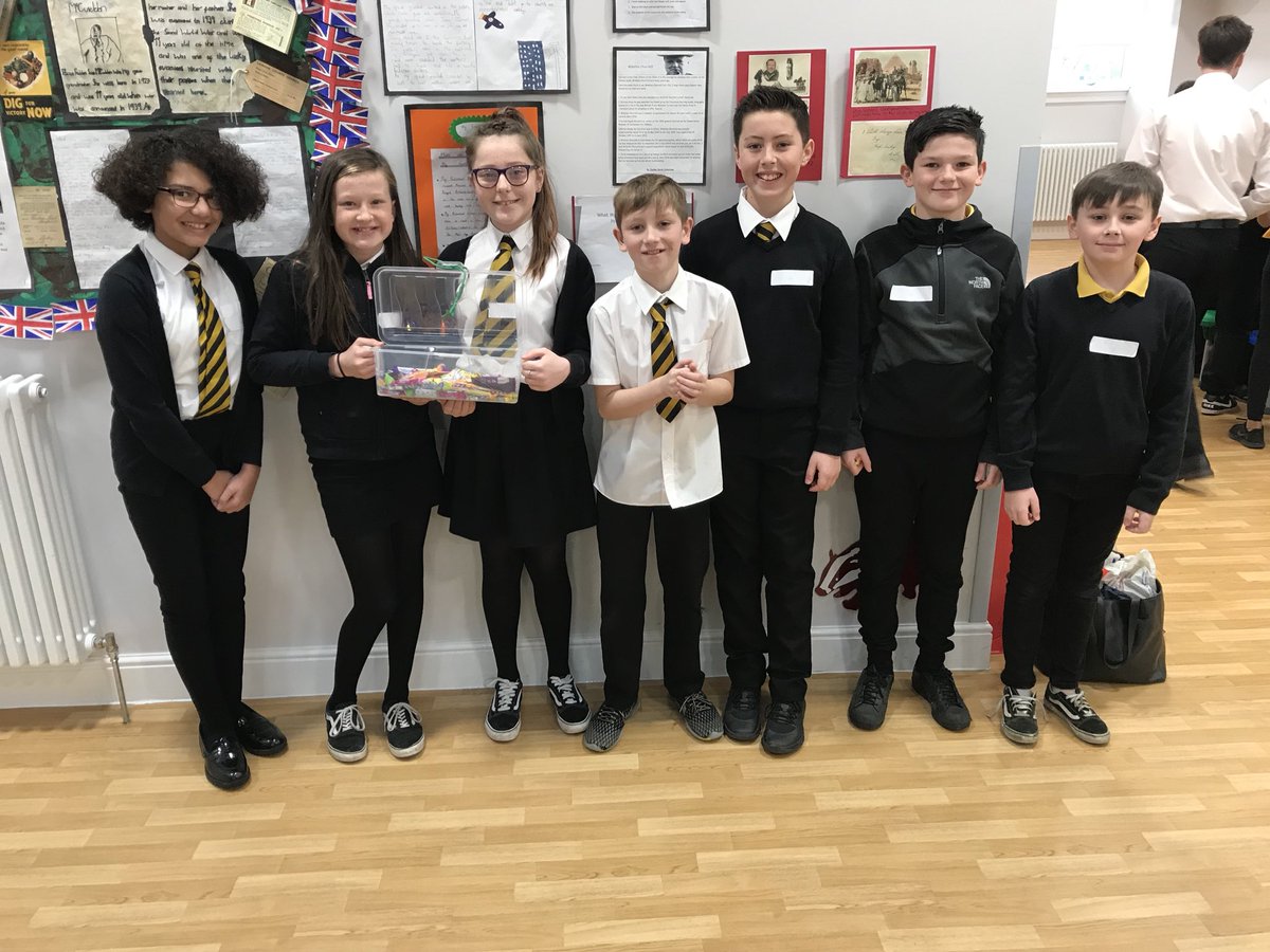 UGS_Numeracy's tweet image. Our two winning teams from @muiredgeprimary looking forward to seeing you in the final next Friday! #NumeracyNews