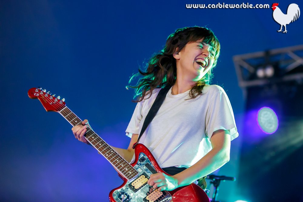 CarbieWarbie's tweet photo. ๐ OUR @courtneymelba IS BACK!
She was rockin' out on the main stage as she was headlining the final day of @QueenscliffFest performing songs from @AgeMVawards winning album, Tell Me How You Really Feel. ๐ผ๐ตโค๏ธโก๏ธ๐ #CourtneyBarnett #QMF2018
MORE PHOTOS!
https://t.co/RzfvARrovu https://t.co/CwTl0oq7f3